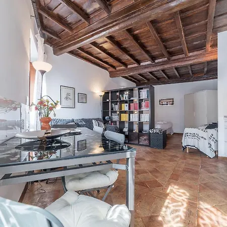 Black White - Fromhometorome *